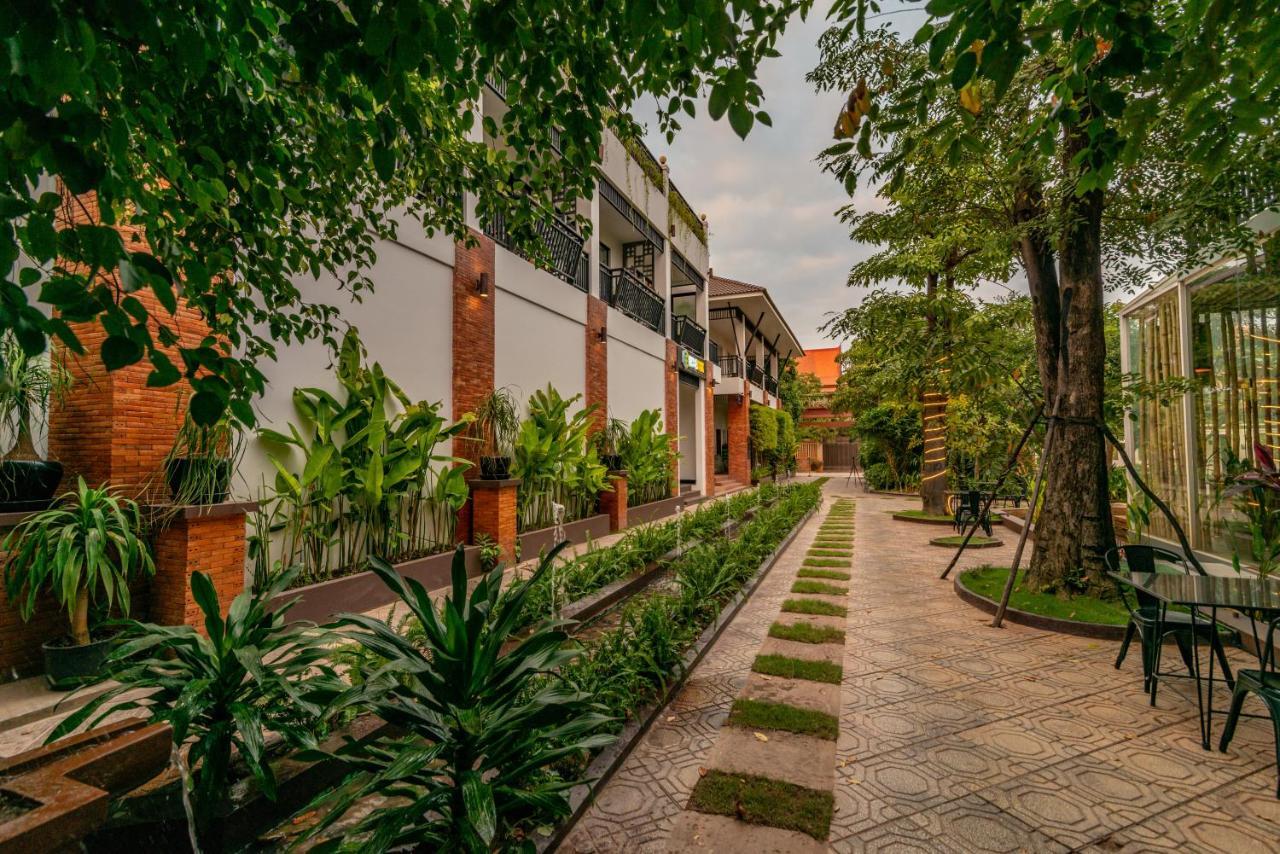 Les Bambous Luxury Hotel Siem Reap Extérieur photo